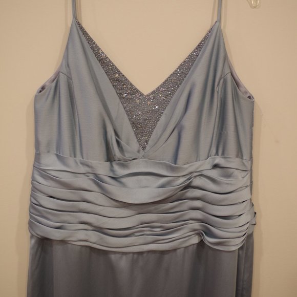 Belsoie by Jasmine Charmeuse Cocktail Dress NEW- Sz. 24 - Picture 3 of 7